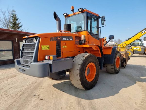 Doosan DL 200 - Image 3