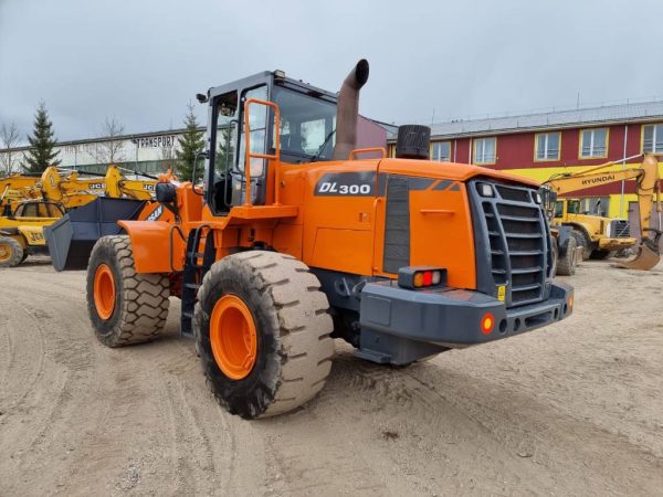 Doosan DL 300-3 - Image 3