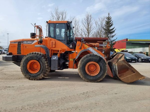 Doosan DL 300-5 - Image 5