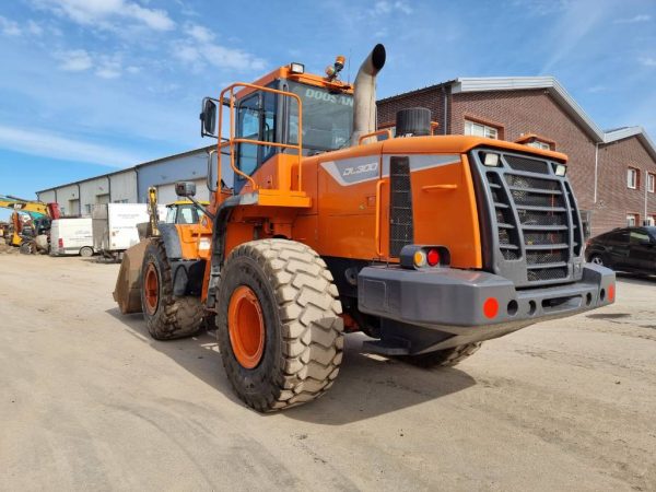 Doosan DL 300-5 - Image 4