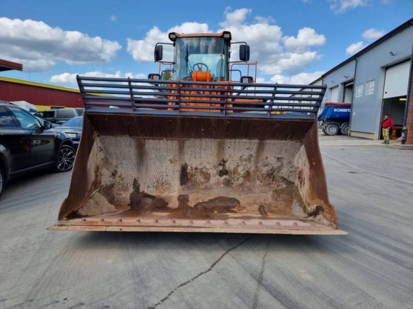 Doosan DL 420-3 - Image 6