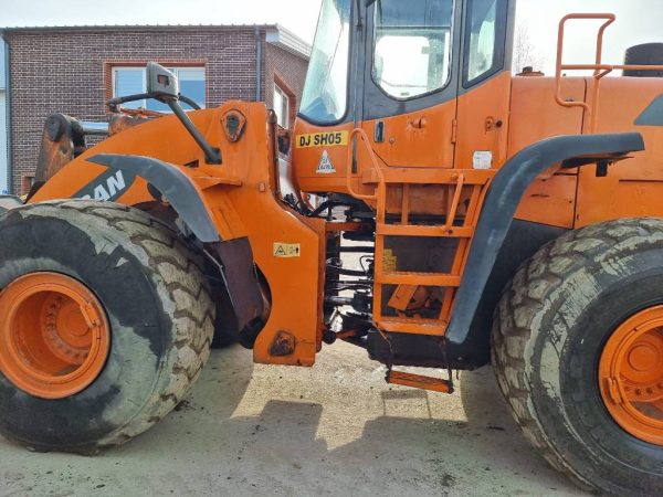 Doosan DL 450 - Image 6