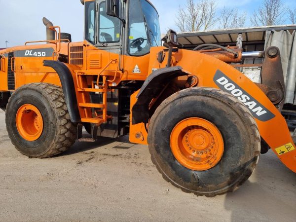 Doosan DL 450 - Image 3