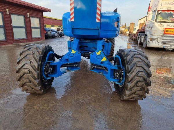 Genie Z 135 4x4 - Image 8