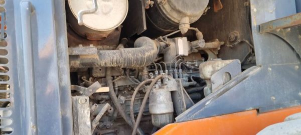 Hitachi ZW 220 - Image 13