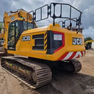 JCB 220 X
