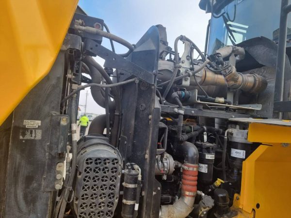 JCB 427 - Image 18