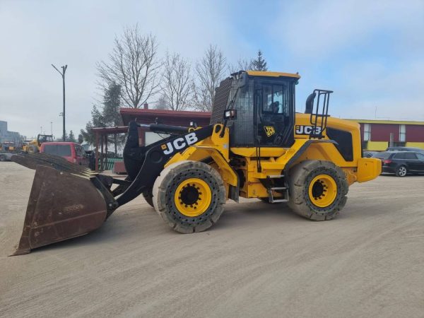 JCB 427 - Image 9