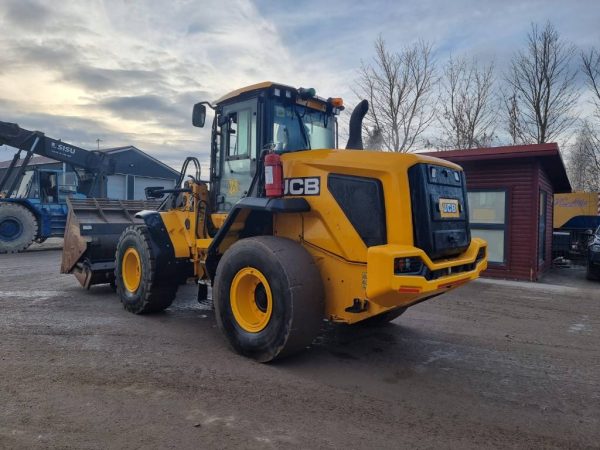 JCB 437 Hi-Tip