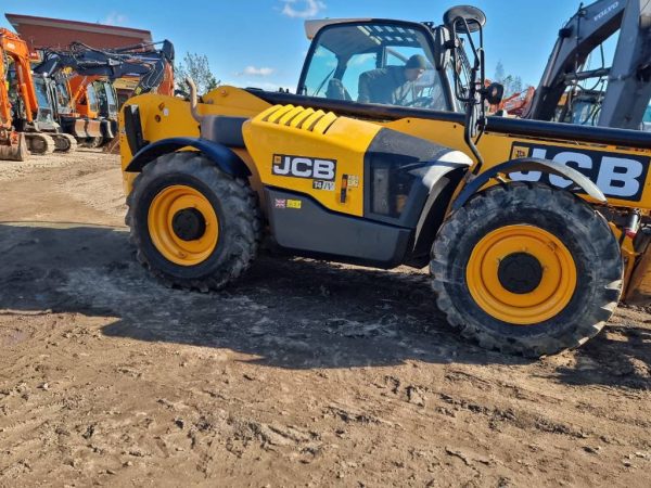 JCB 540-140 Hi-Viz TURBO POWERSHIFT - Image 14