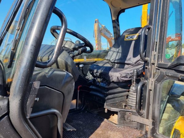 JCB 540-140 Hi-Viz TURBO POWERSHIFT - Image 15