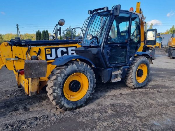 JCB 540-140 Hi-Viz TURBO POWERSHIFT - Image 9