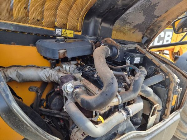 JCB 540-140 Hi Viz - Image 15