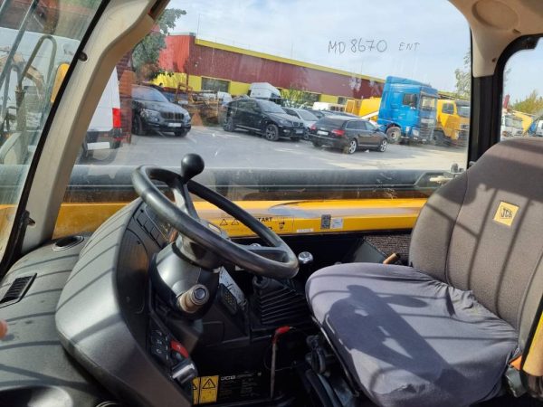 JCB 540-140 Hi Viz - Image 16