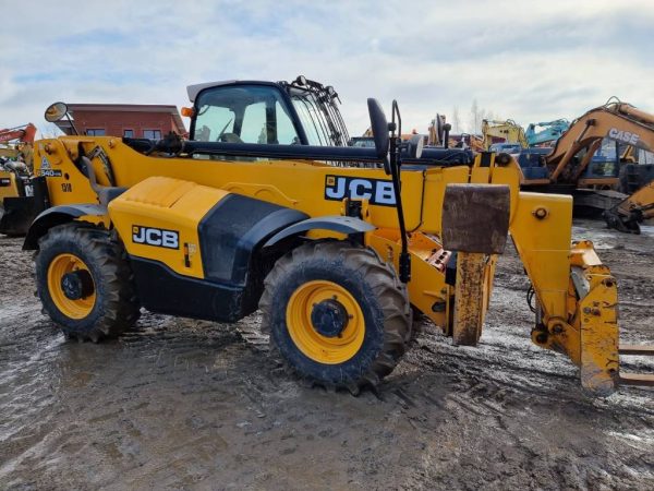 JCB 540-170 Turbo Powershift - Image 12