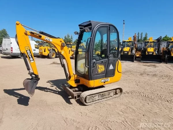 JCB 8018 - Image 5