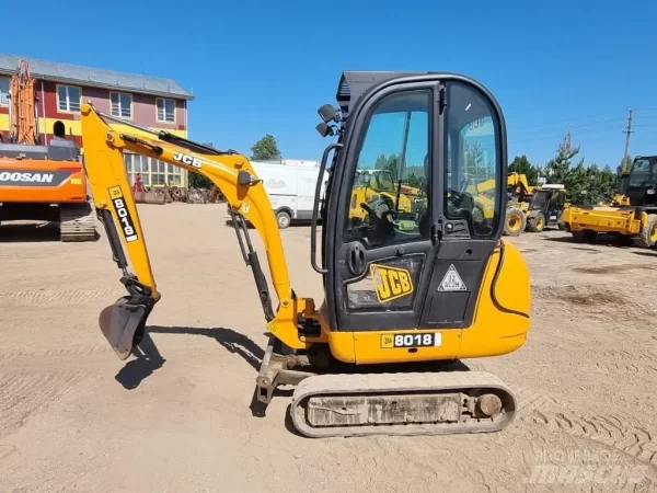 JCB 8018 - Image 2