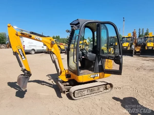 JCB 8018 - Image 3