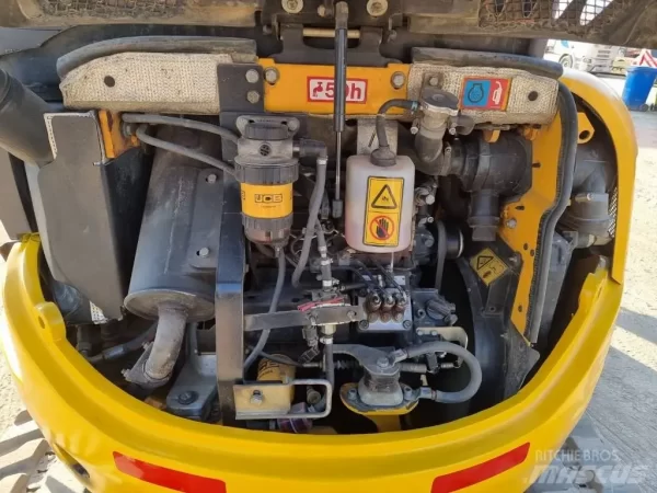 JCB 8030 ZTS - Image 10