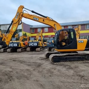 JCB JS 130 LC