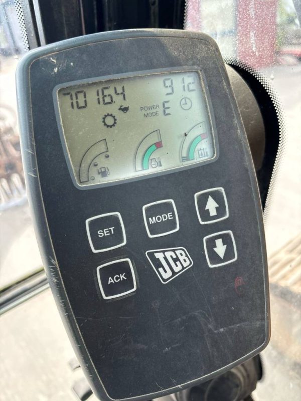 JCB JS 160 LC - Image 27