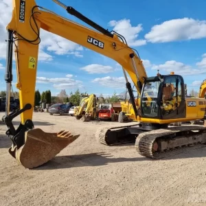 JCB JS 200 LC