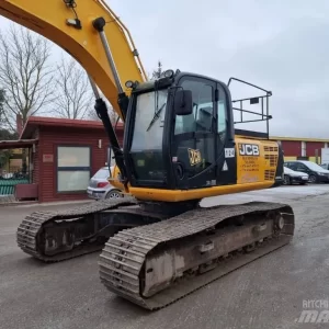 JCB JS 220 LC
