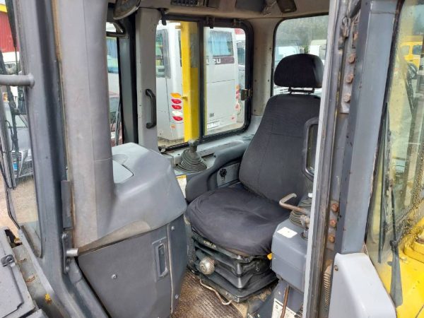 Komatsu D 41 P-6 - Image 10