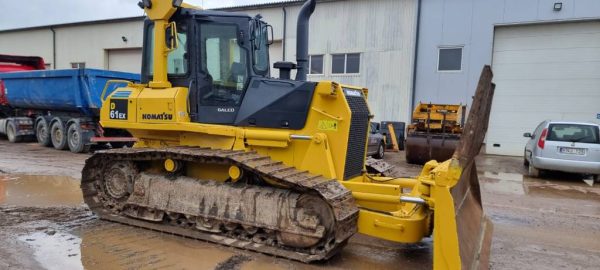 Komatsu D 61 EX-15 E0 - Image 12