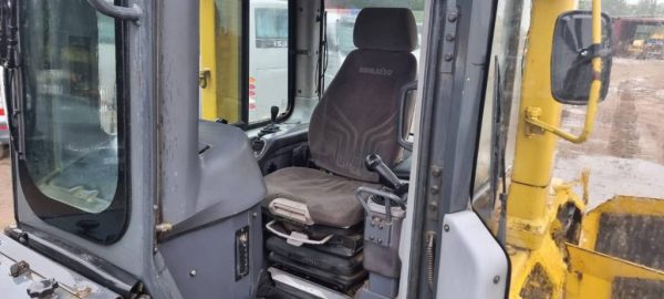 Komatsu D 61 EX-15 - Image 12