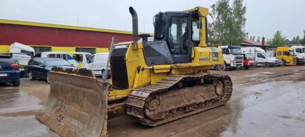 Komatsu D 61 EX-15 - Image 2
