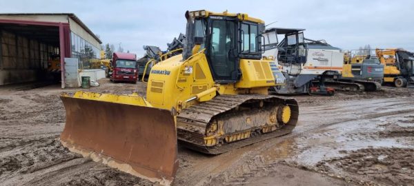Komatsu D 61 PXI-24 - Image 8