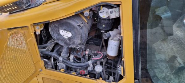 Komatsu D 61 PXI-24 - Image 15