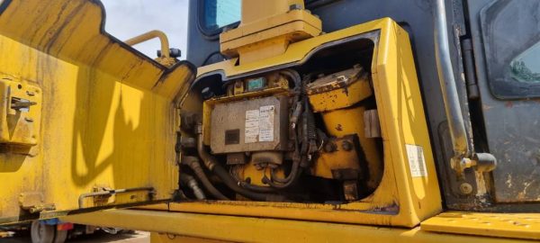 Komatsu D 65 PX-15 E0 - Image 18