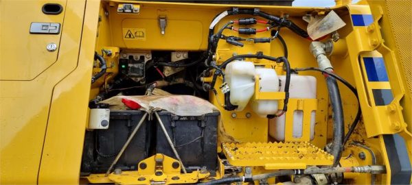 Komatsu D61PX-24 Topcon 3D GPS machine control - Image 20