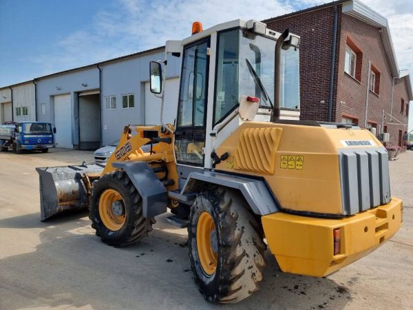 Liebherr L 508 - Image 7