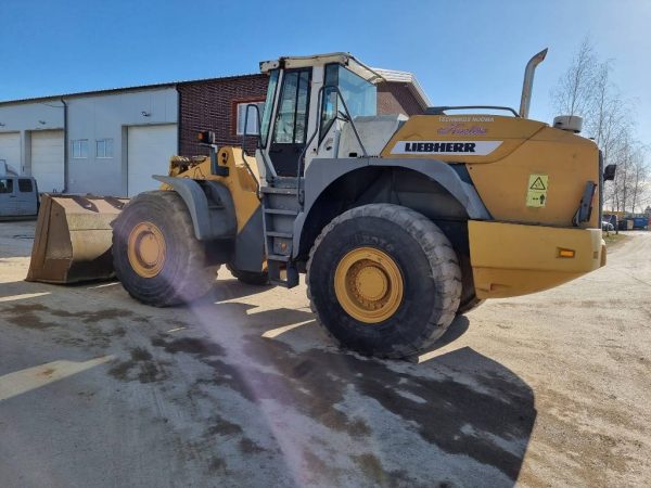 Liebherr L 564 - Image 10