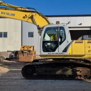 New Holland E 215 B