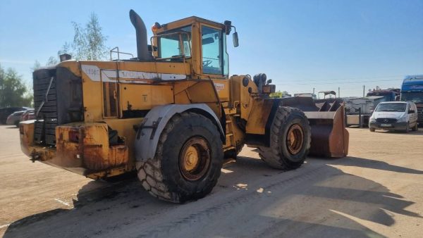 Volvo 180 D - Image 7