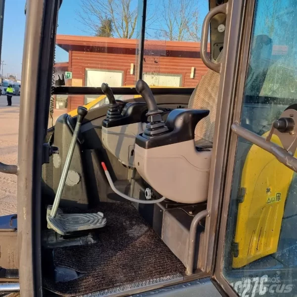 Volvo EC 27 C - Image 9