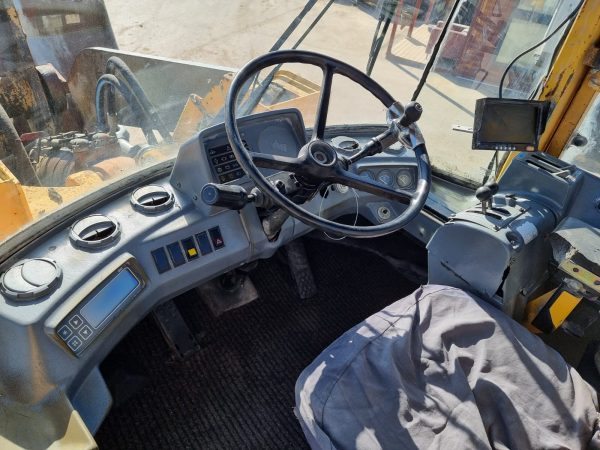 Volvo L 150 C - Image 10