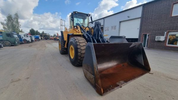 Volvo L 150 E - Image 7