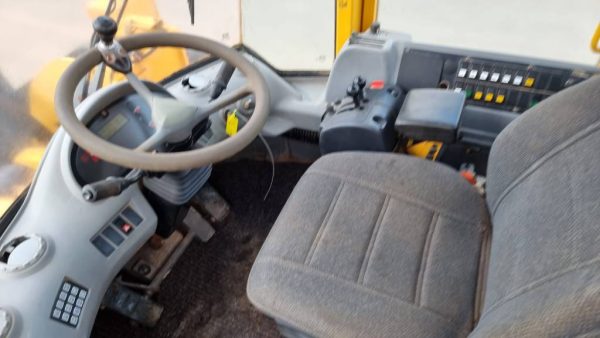 Volvo L 150 E - Image 18