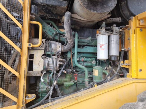 Volvo L 180 E - Image 11