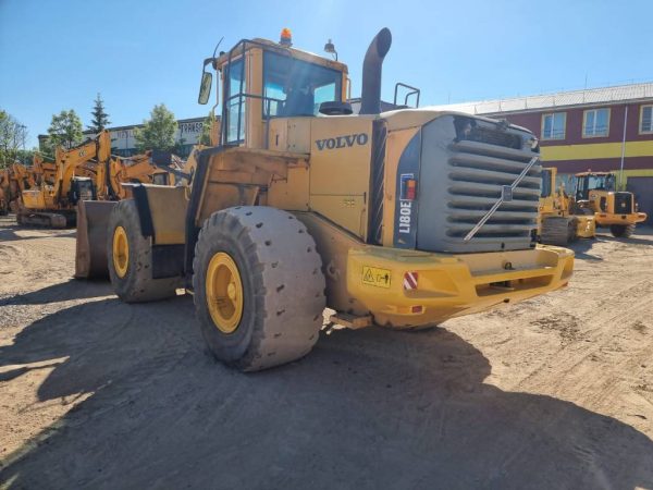 Volvo L 180 E - Image 3