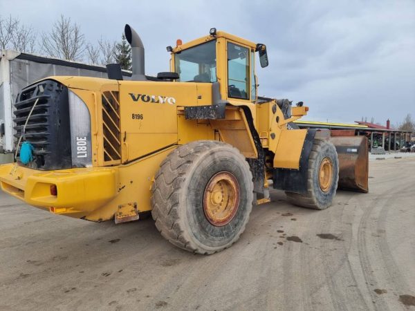 Volvo L 180 E - Image 2