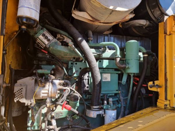 Volvo L 180 E - Image 17