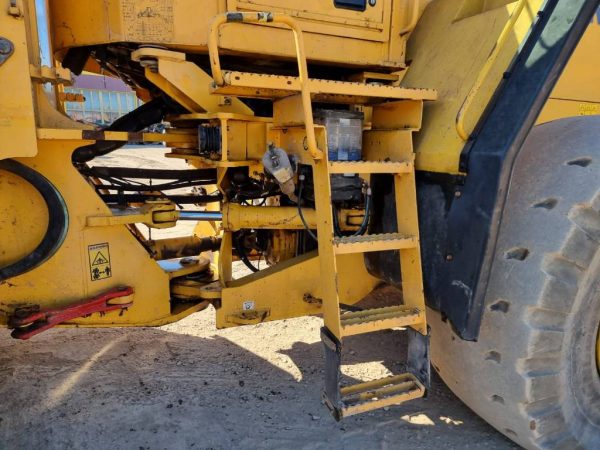 Volvo L 180 E - Image 18