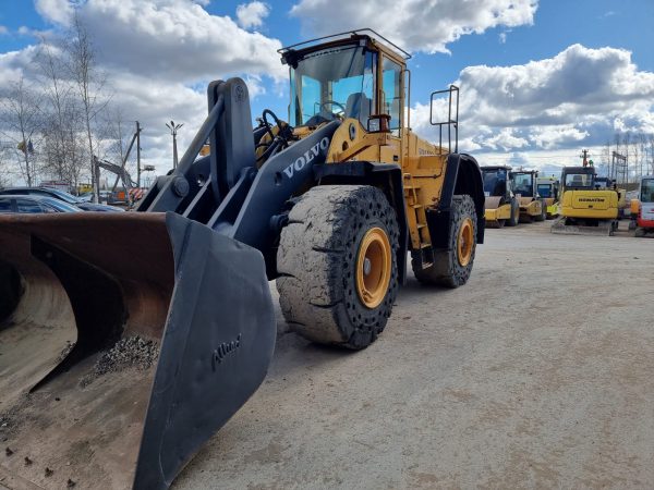 Volvo L 180 E - Image 7