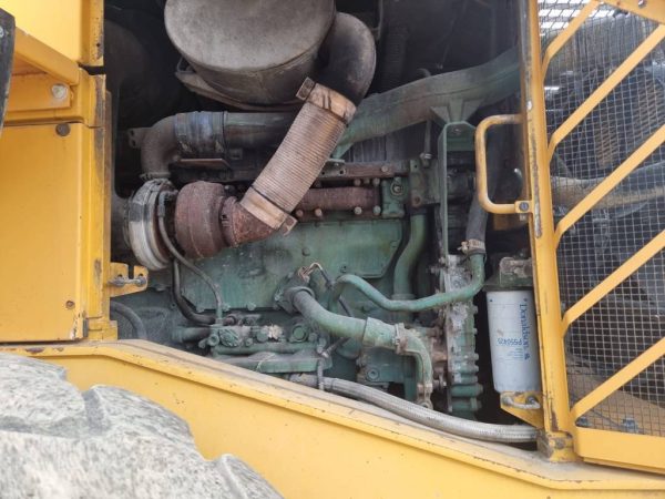 Volvo L 180 E - Image 16